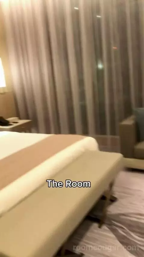 Executive Double Room bed picture #1