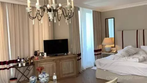 Deluxe Balcony Sea View Room bed picture #7