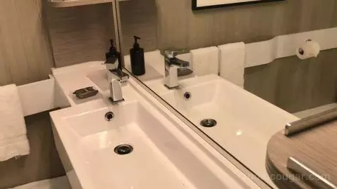 Infinite Veranda Stateroom (#7149) bathroom picture #5