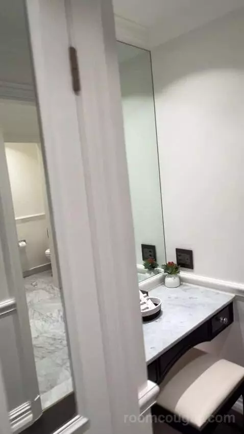 Deluxe Room with Mountain View picture #16