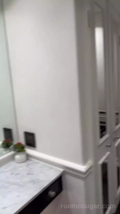 Deluxe Room with Mountain View bathroom picture #2