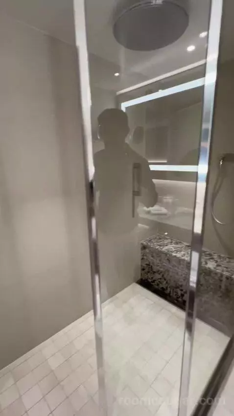 Sapphire Ocean View Suite (#7029) bathroom picture #8