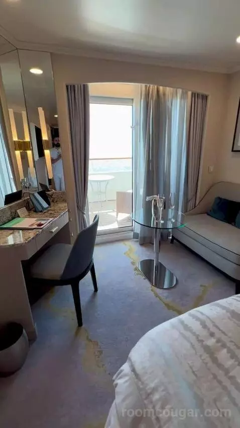 Double Room with Veranda (#8005) bed picture #7