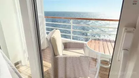 Aquamarine Veranda Suite (#9047) view picture #3