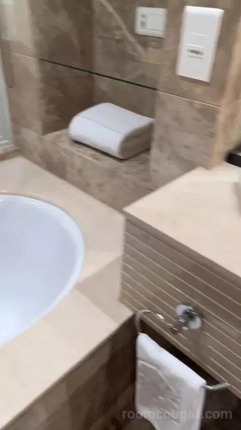 One Bedroom Suite with Executive Lounge Access (#1009) bathroom picture #11