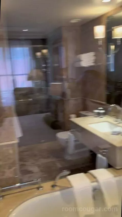 Luxury King Room with Mountain View - Heritage Wing (#507) picture #16