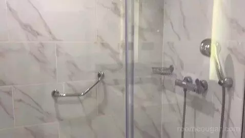 Studio Apartment with Sea View bathroom picture #7