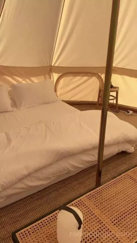 Standard Tent bed picture #10