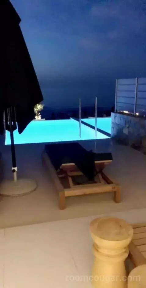 Luxury Guestroom with Private Pool - Sea Front view picture #1