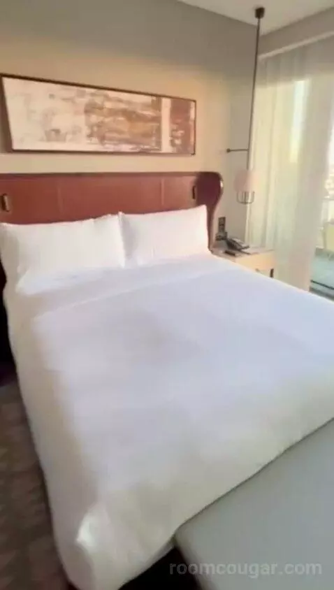 Fairmont Signature Terrace Suite Sea View and Lounge Access bed picture #10