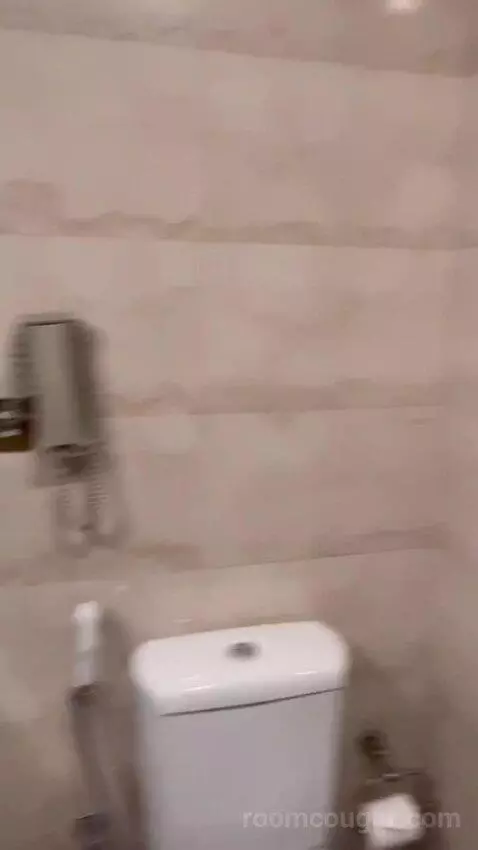 Standard (#101) bathroom picture #9