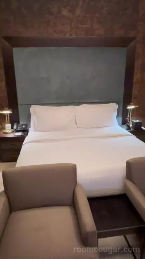 Standard (#101) bed picture #3