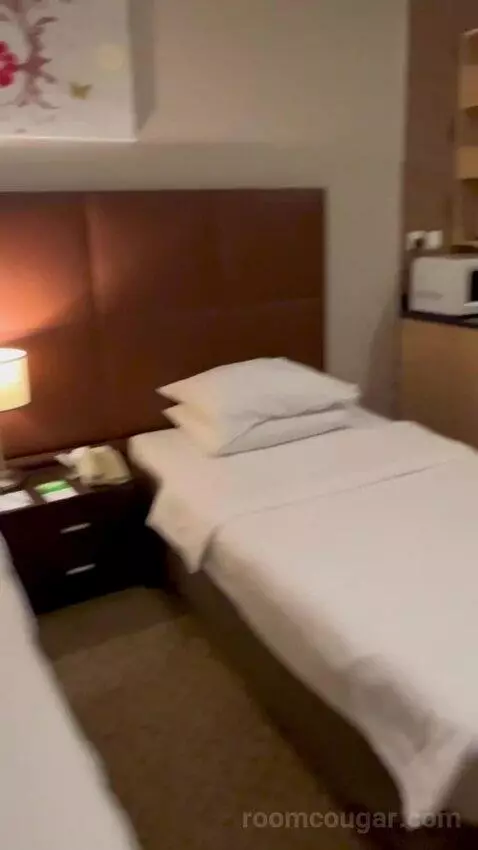 Superior Twin Room (#1010) bed picture #7
