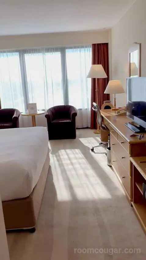 Standard Room Sea View (#346) picture #2