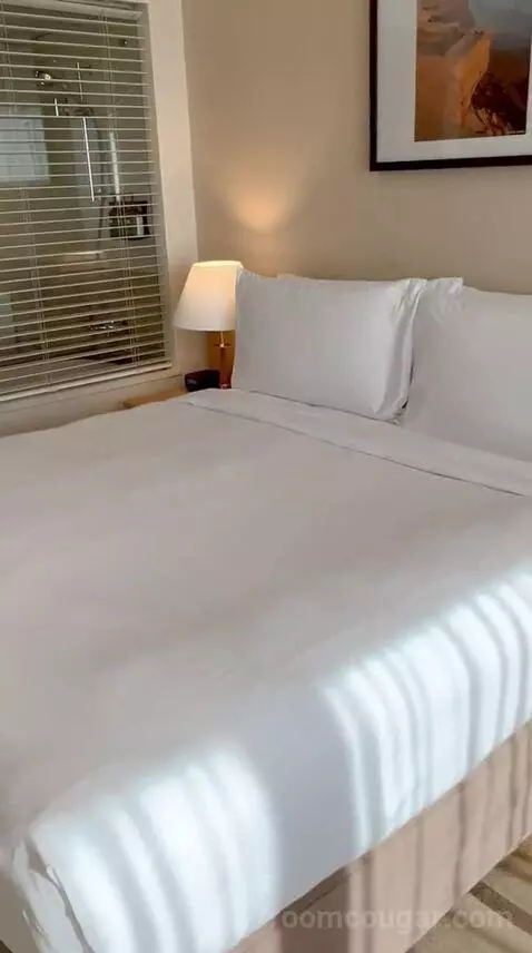 Standard Room Sea View (#346) bed picture #5