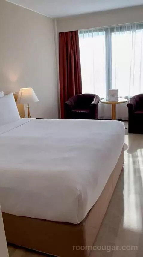 Standard Room Sea View (#346) bed picture #11