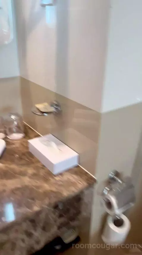 Standard Room Sea View (#346) bathroom picture #11