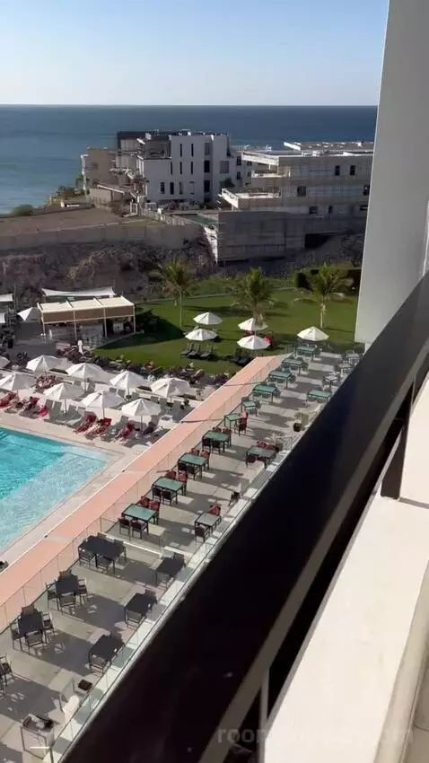 Executive Suite (#601) view picture #1