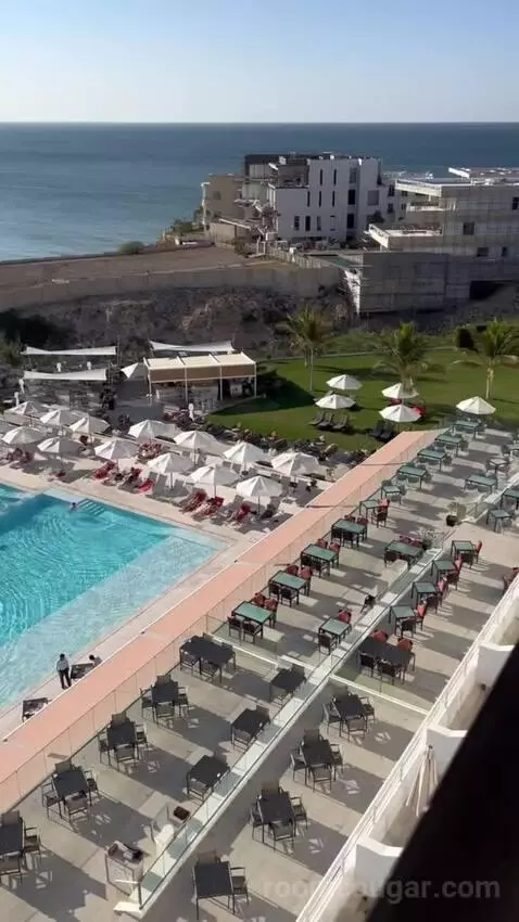 Executive Suite (#601) view picture #3