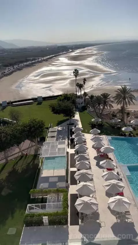 Executive Suite (#601) view picture #7