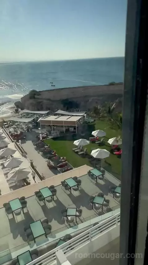 Queen Room (#411) view picture #10