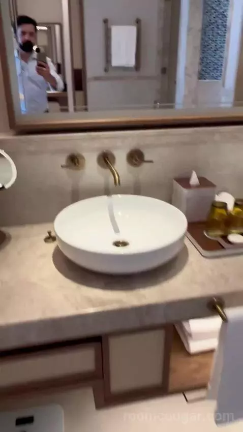 Sea View Suite (#219) bathroom picture #1