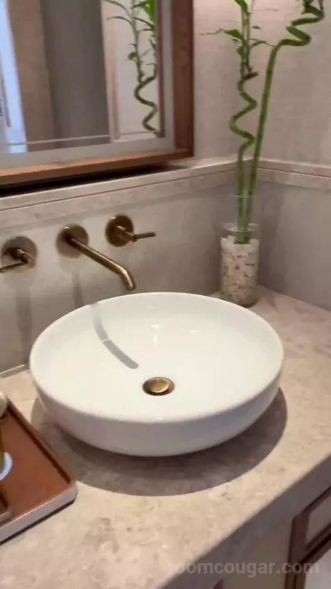 Sea View Suite (#219) bathroom picture #4