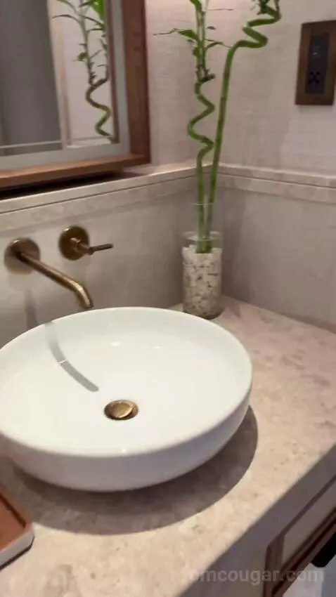 Sea View Suite (#219) bathroom picture #6