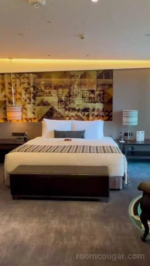 Marvelous Suite (#301) bed picture #3
