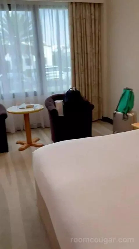 Standard Room (#132) bed picture #2