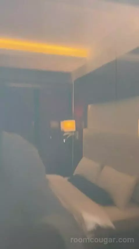 Standard Queen Room (#2007) bed picture #12