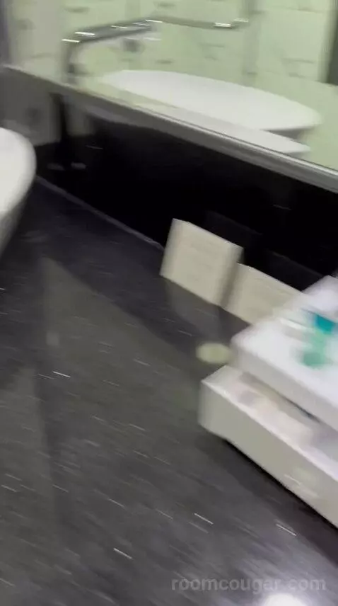 Standard Queen Room (#2007) bathroom picture #7