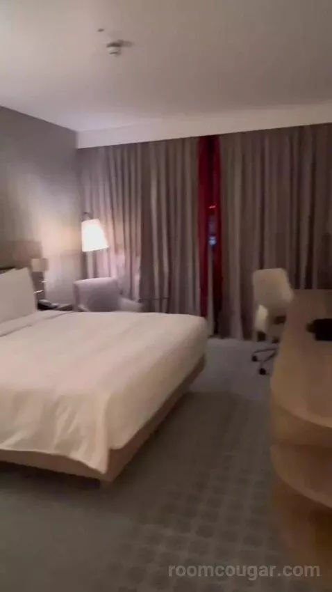 Superior King Room (#126) bed picture #11