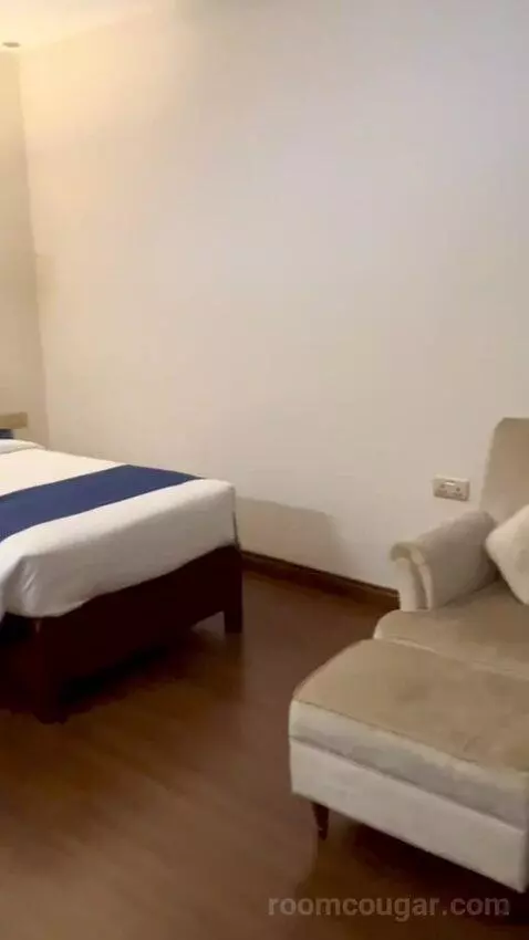 Standard Twin Room (#2101) bed picture #11