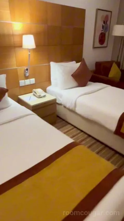 Standard Twin Room (#120) bed picture #6