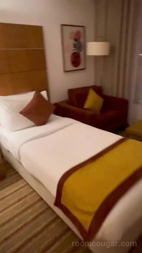Standard Twin Room (#120) bed picture #3