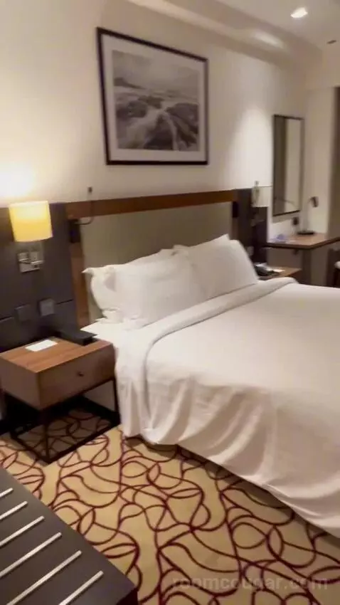Superior Room (#1502) bed picture #6