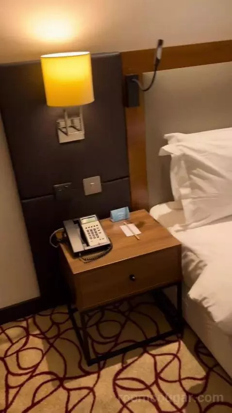 Premium Room (#1505) bed picture #9