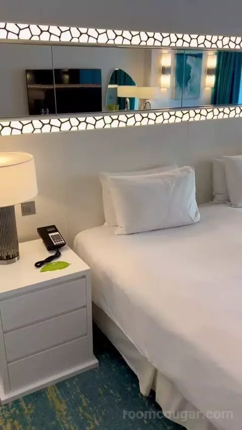 Double or Twin Room with Sea View (#1412) bed picture #2