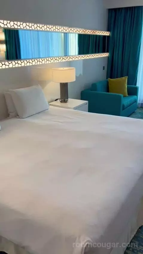 Double or Twin Room with Sea View (#1412) bed picture #8