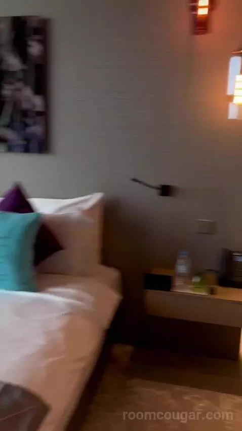 Premium Double Room (#911) bed picture #12