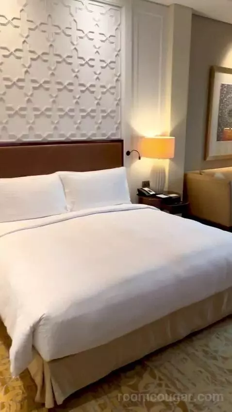 Deluxe Room, Balcony with Garden View (#307) bed picture #7