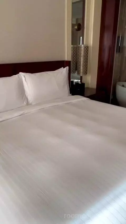 Club Ocean Deluxe Room, Balcony with Ocean View, Club Lounge Access with 5 Culinary Presentations Including Breakfast and Free F (#652) bed picture #5