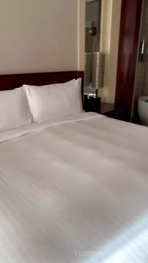 Club Ocean Deluxe Room, Balcony with Ocean View, Club Lounge Access with 5 Culinary Presentations Including Breakfast and Free F (#652) bed picture #6