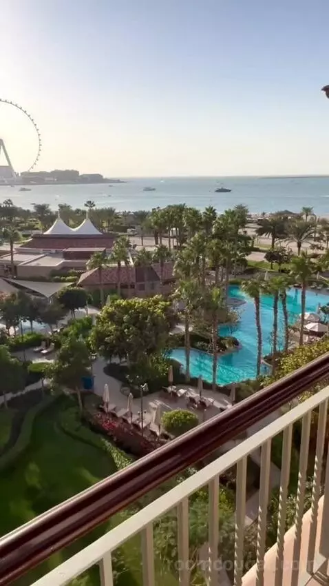 Club Ocean Deluxe Room, Balcony with Ocean View, Club Lounge Access with 5 Culinary Presentations Including Breakfast and Free F (#652) view picture #5