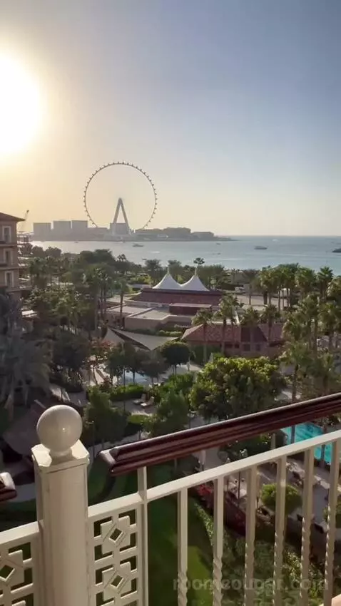Club Ocean Deluxe Room, Balcony with Ocean View, Club Lounge Access with 5 Culinary Presentations Including Breakfast and Free F (#652) view picture #8