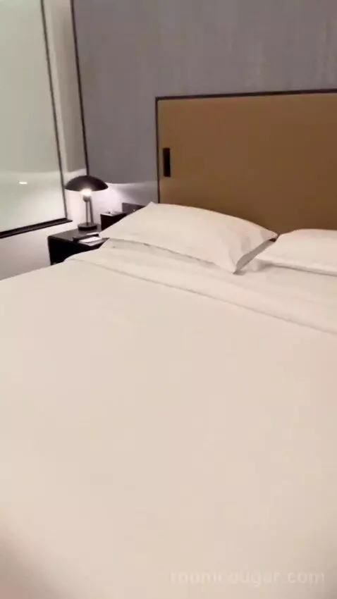 Superior King Room (City View) (#933) bed picture #5