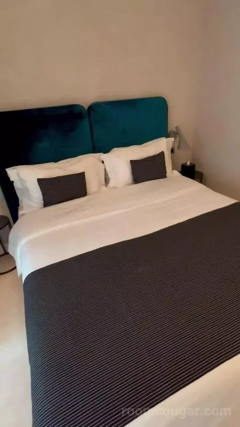 Superior Double Room (#106) bed picture #9
