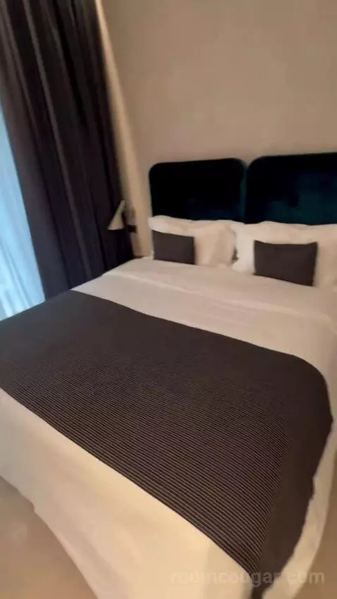 Superior Double Room (#106) bed picture #1