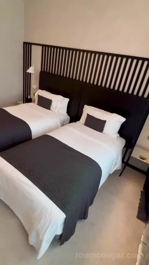 Superior Twin Room (#206) bed picture #6